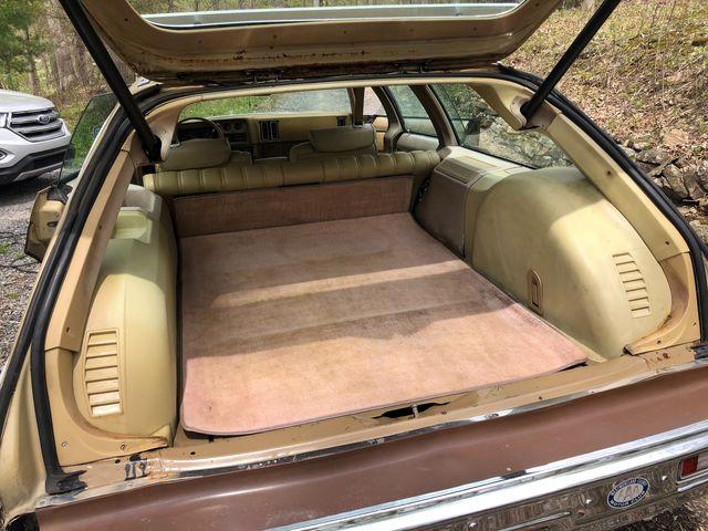 1975 Chevrolet Malibu Estate SW.Believed to be 46,000 actual miles...due to