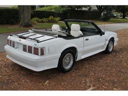 1989 Ford Mustang GT Convertible.5.0L GT triple white convertible.5 speed m