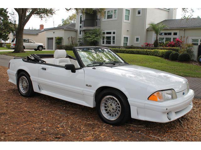 1989 Ford Mustang GT Convertible.5.0L GT triple white convertible.5 speed m