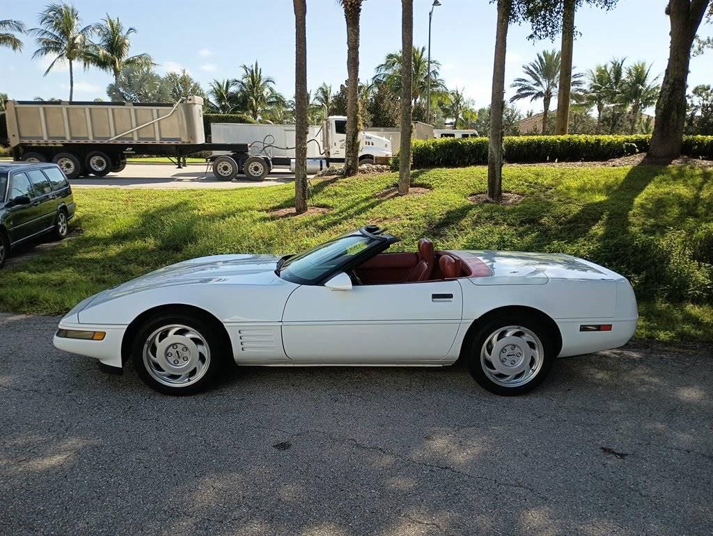 1991 Chevrolet Corvette Convertible.5.7 Litre V8 engine, automatic transmis