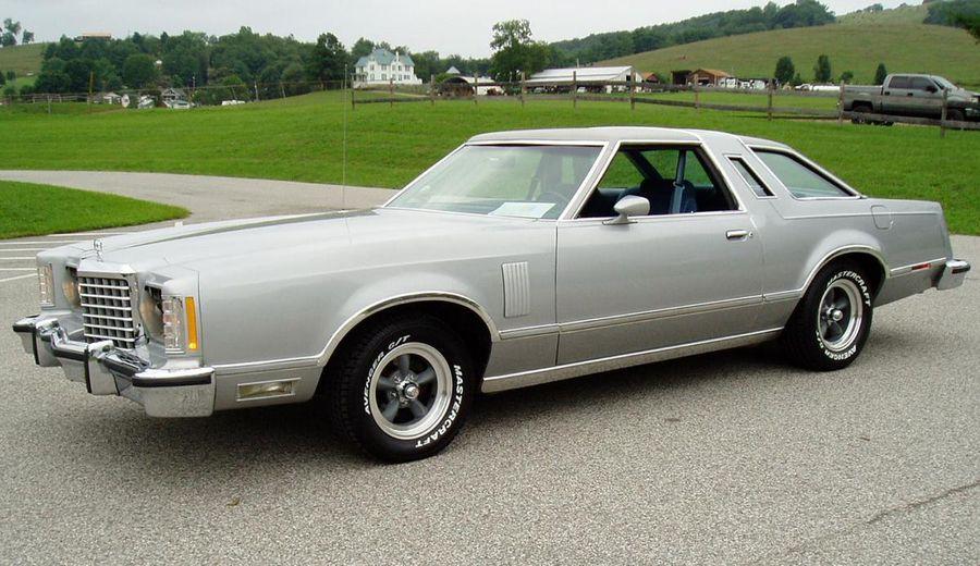 302Ci V8 - Automatic transmission - New Dual exhaustDeluxe Marti report. On
