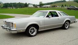 302Ci V8 - Automatic transmission - New Dual exhaustDeluxe Marti report. On