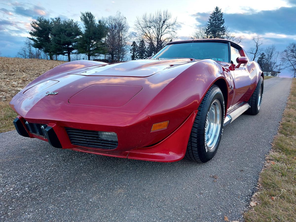 1977 Chevrolet Corvette Coupe.4 Speed Manual Transmission. EXEMPT MILES