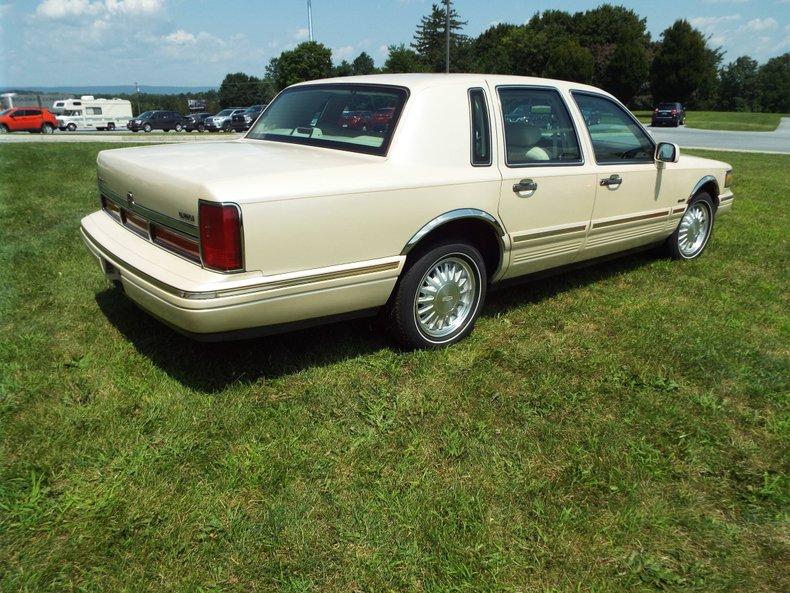 1997 Lincoln Town Car