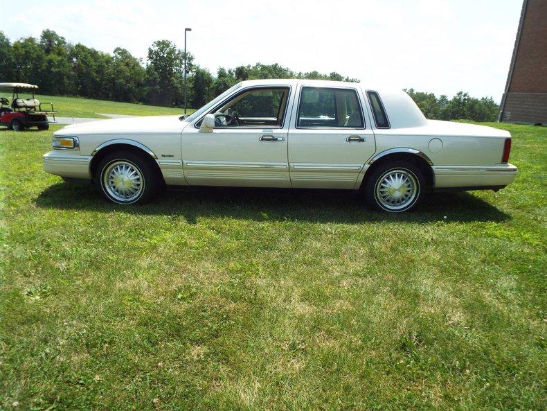 1997 Lincoln Town Car