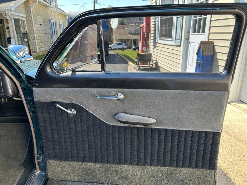 1951 Ford Custom
