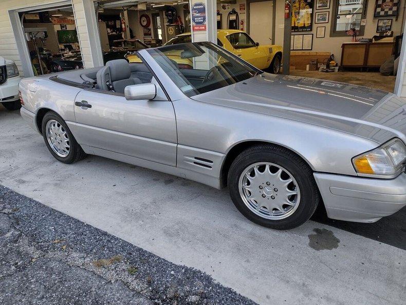 1997 Mercedes-Benz SL320