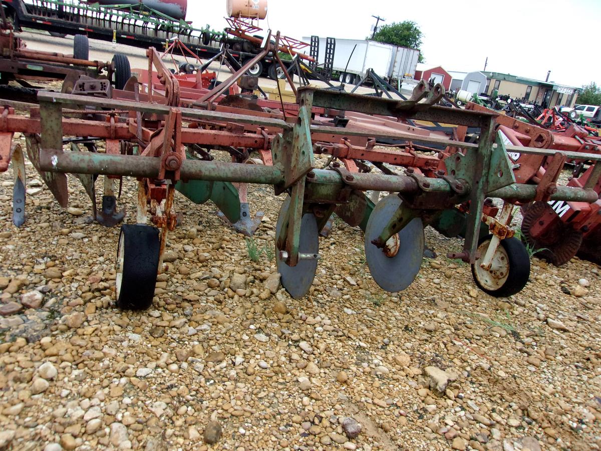 7 Ft Row Crop Cultivator