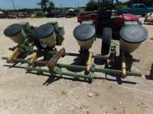4 row Planter