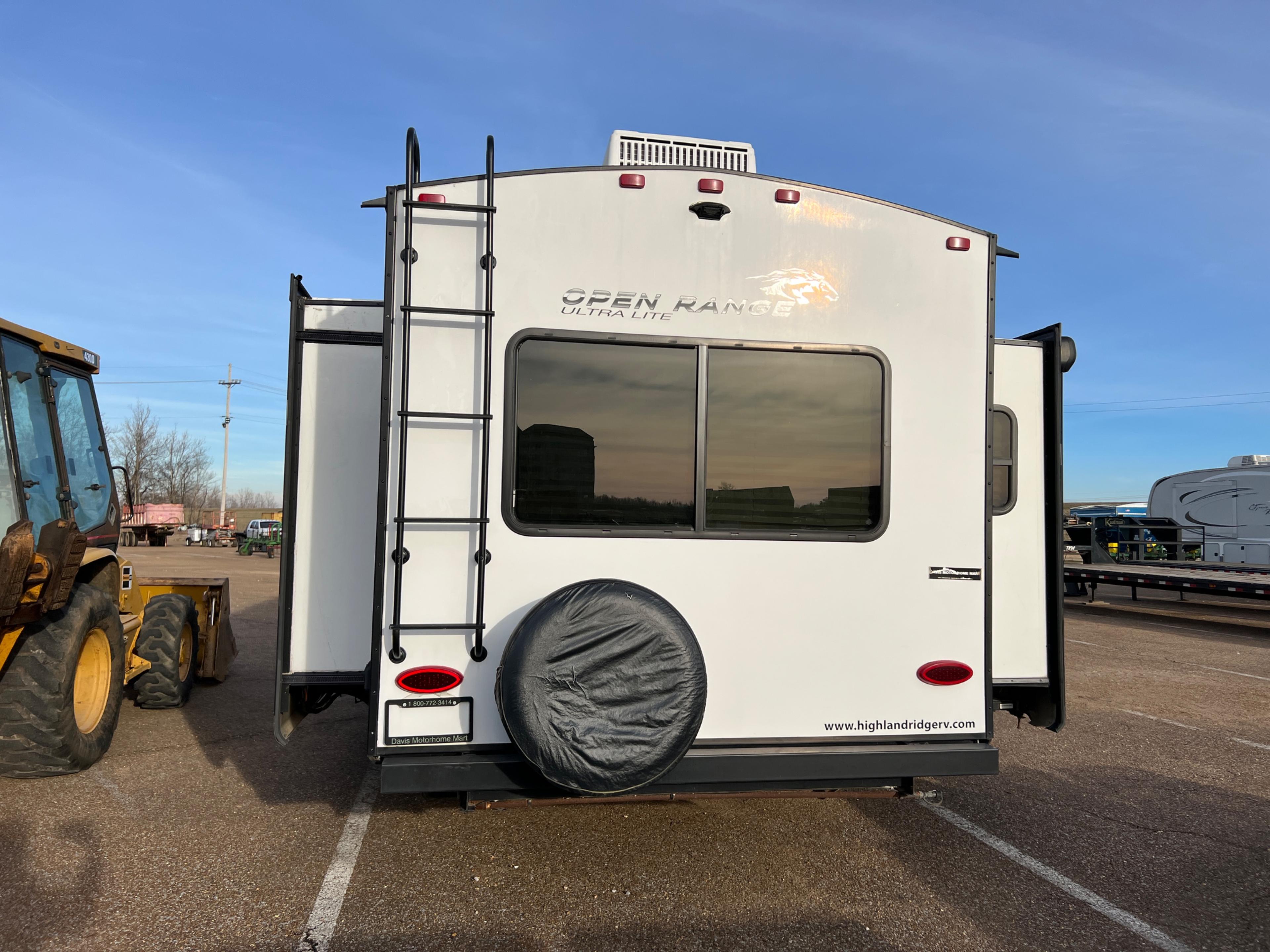 2017 Open Range Ultra Lite Bumper Pull Camper