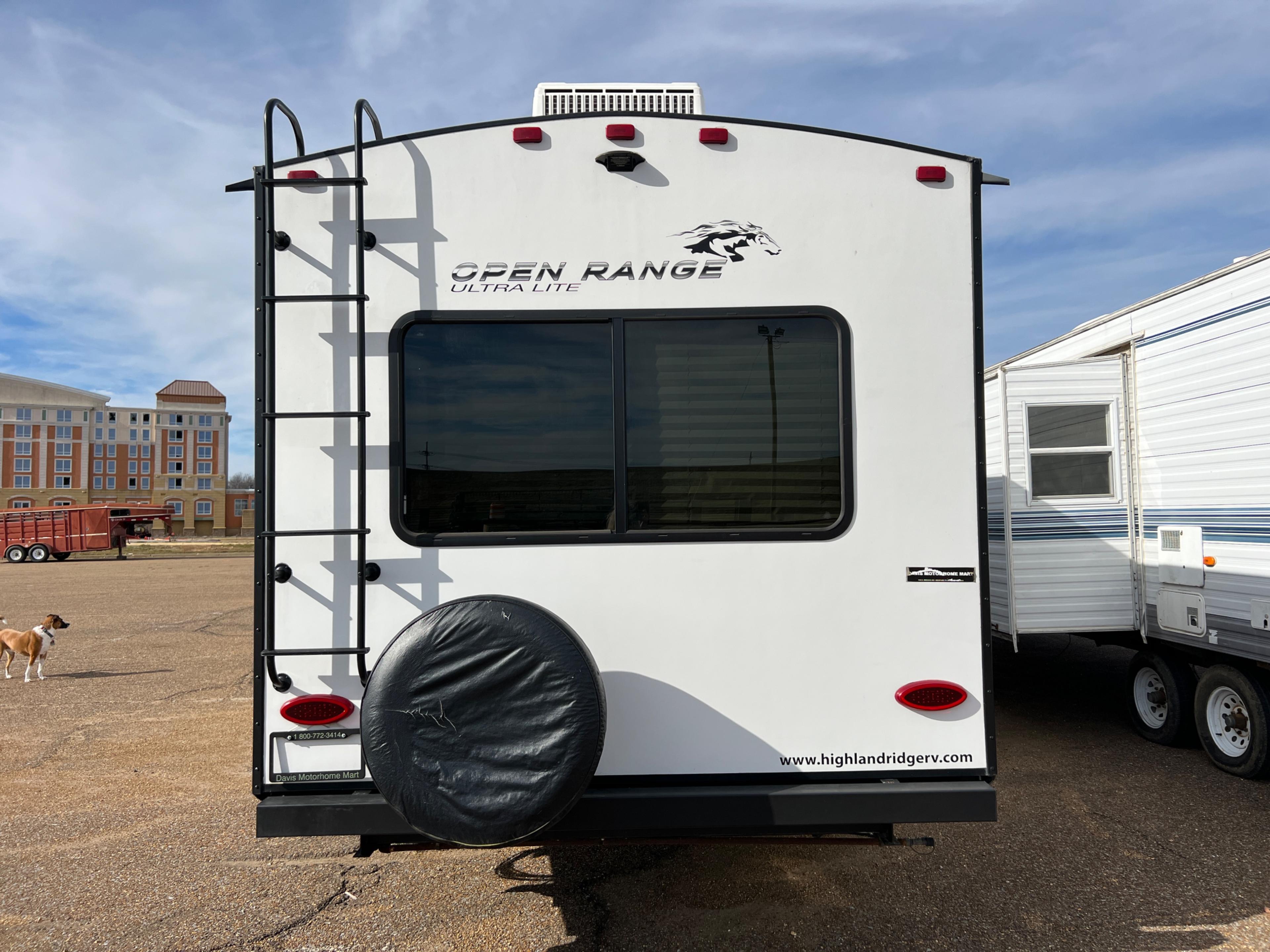 2017 Open Range Ultra Lite Bumper Pull Camper