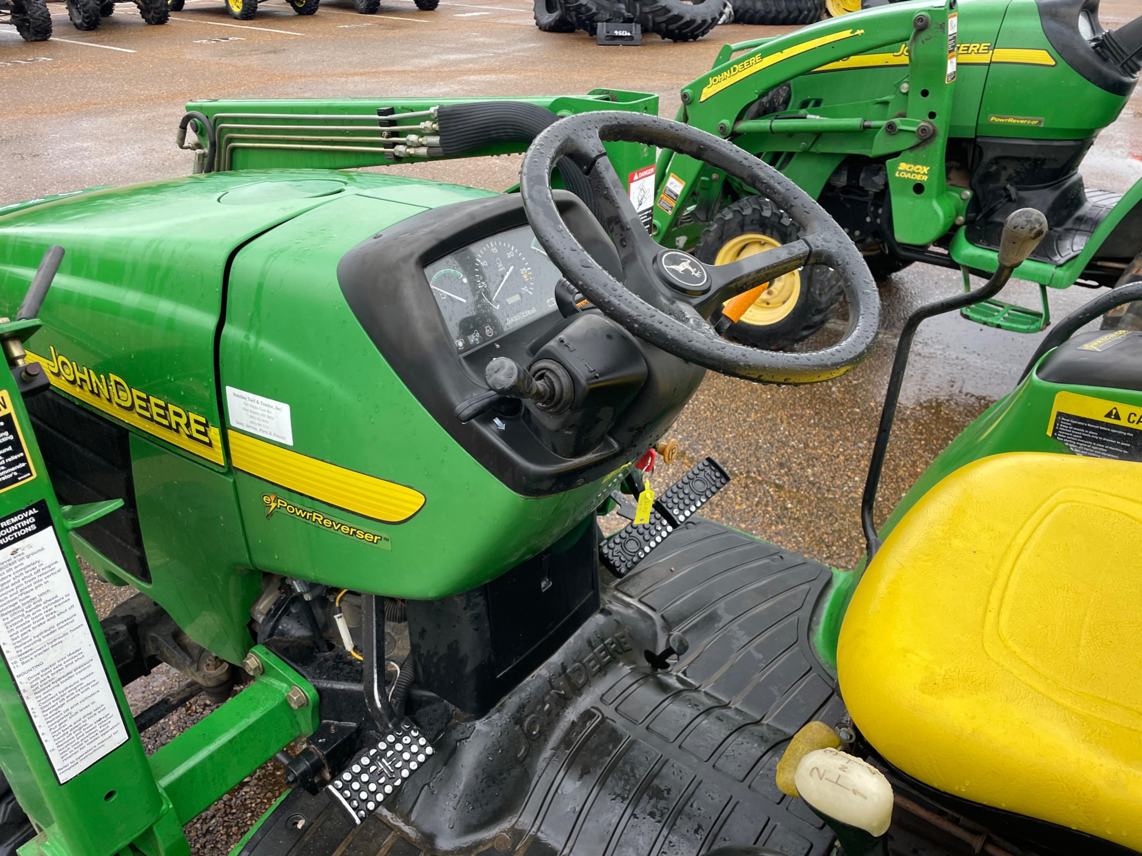 John Deere 4310 Tractor w/Loader