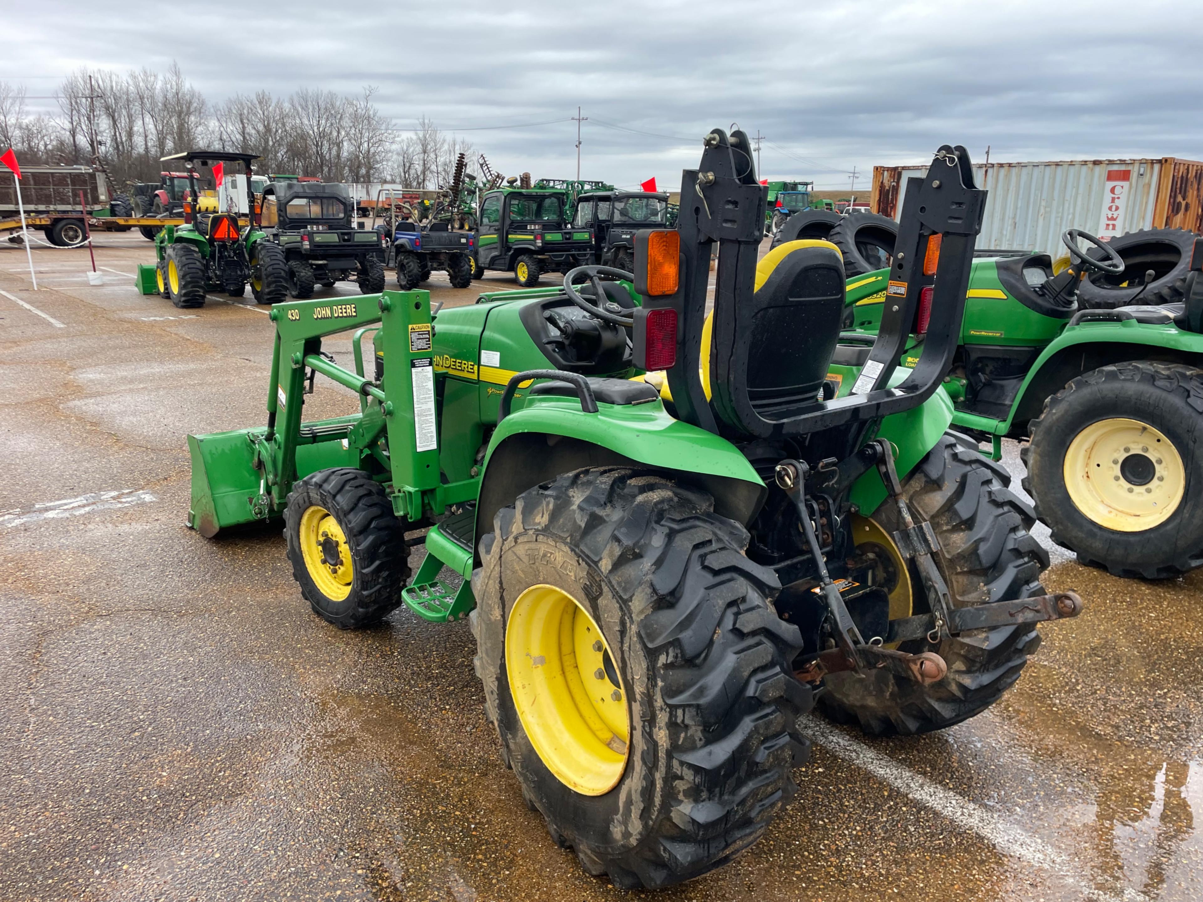 John Deere 4310 Tractor w/Loader