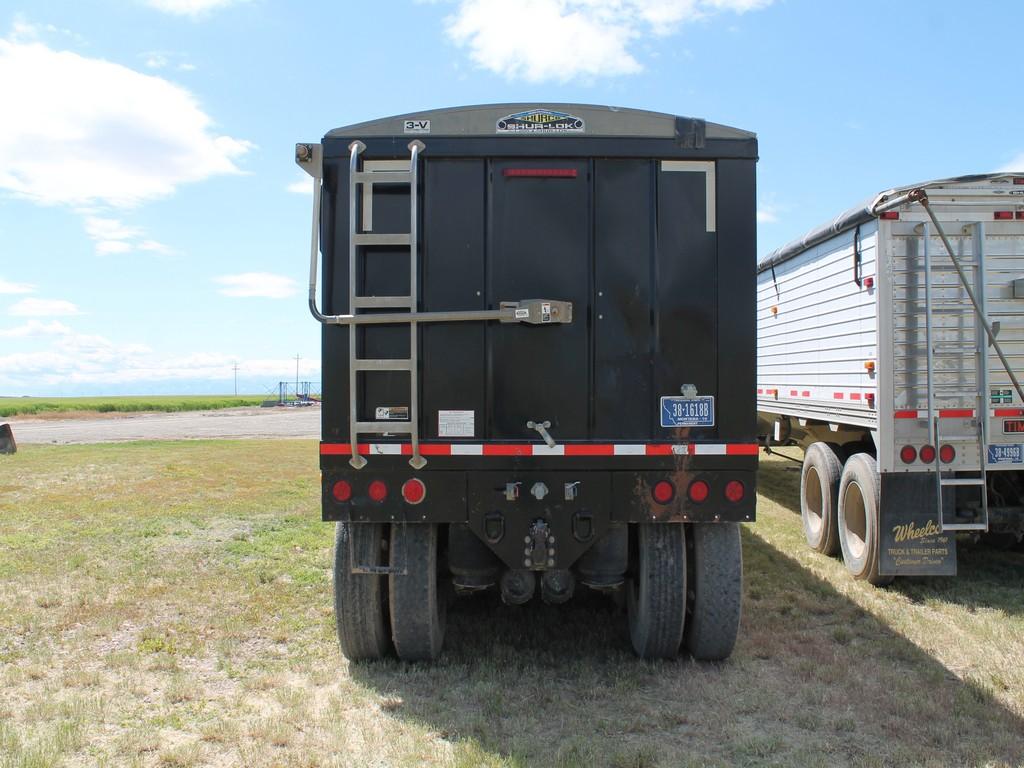 PRECISION EQUIPMENT MFG. 2010- 3 AXLE HOPPER BOTTOM STEEL GRAIN TRAILER- 48'