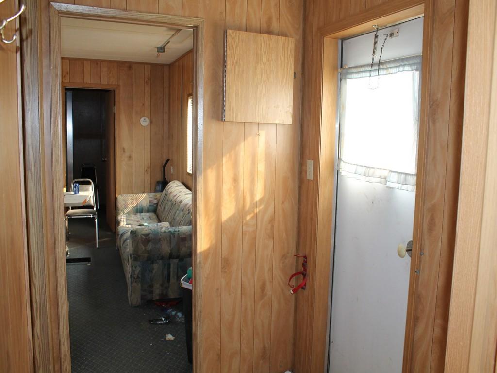 BUNK HOUSE/OFFICE MODULAR TRAILER/SKID SHACK-SELF CONTAINED