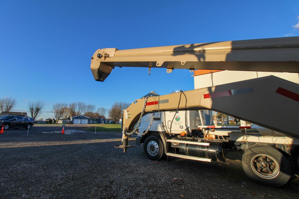 2022 UNVERFERTH, SEED TENDER, SEED RUNNER 4955 DXL