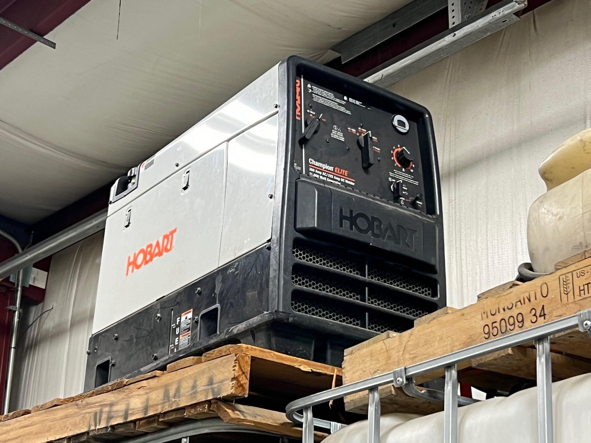 HOBART, CHAMPION ELITE 260 AMP AC/225 AMP DC WELDER, 11,000 WATT GENERATOR