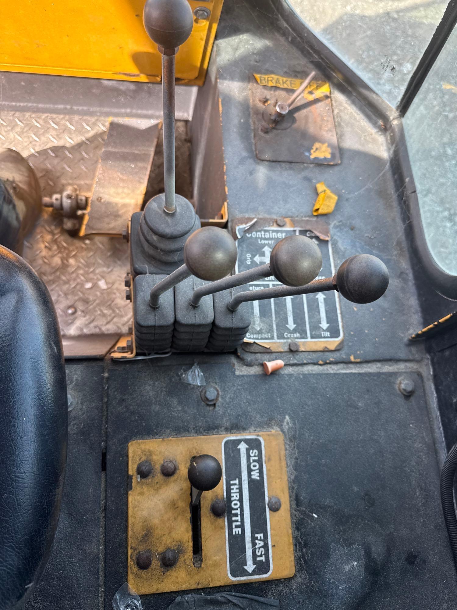 BROYHILL BMC-LP74DLX LOAD-N-PACK