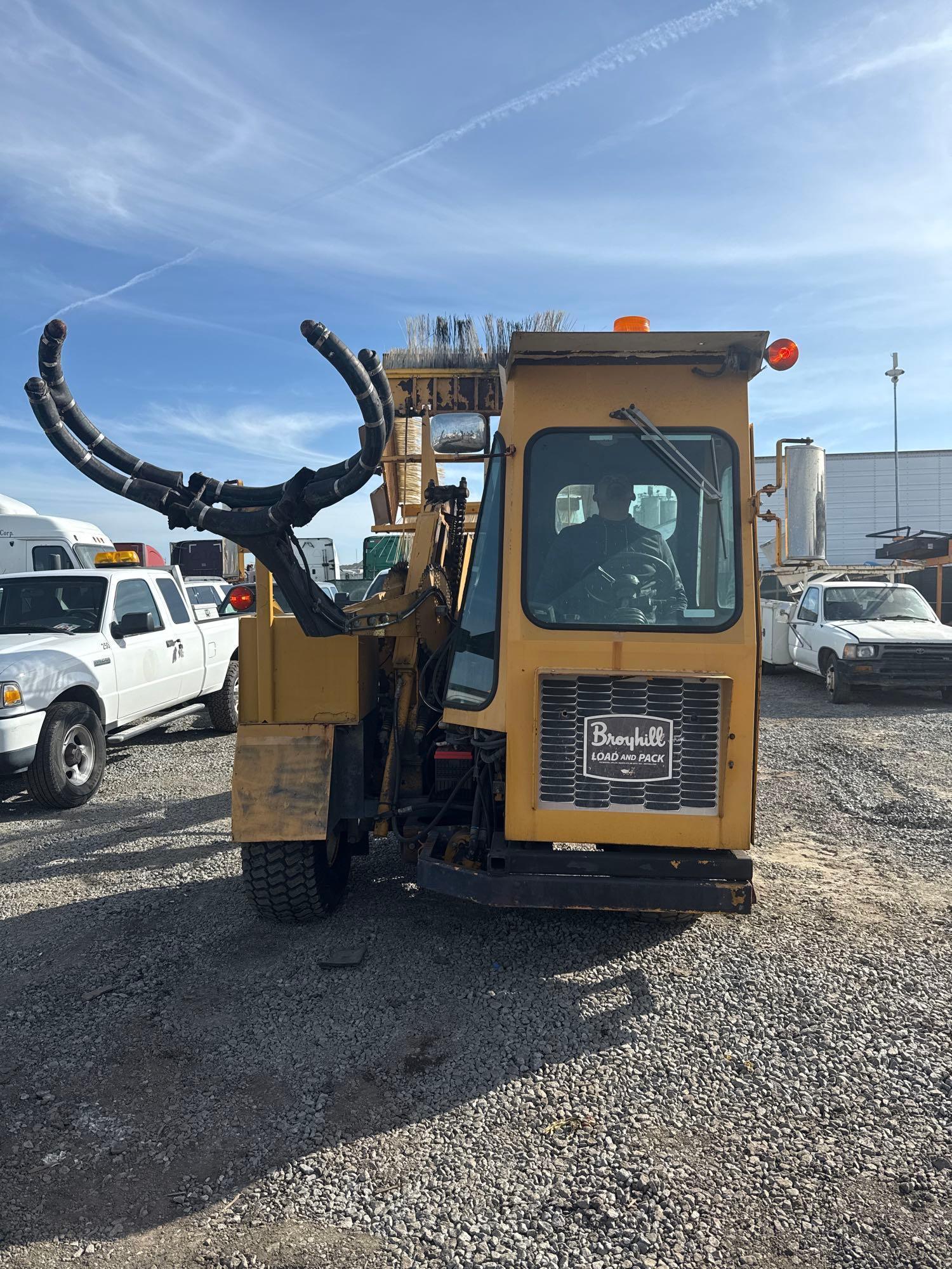 BROYHILL BMC-LP74DLX LOAD-N-PACK
