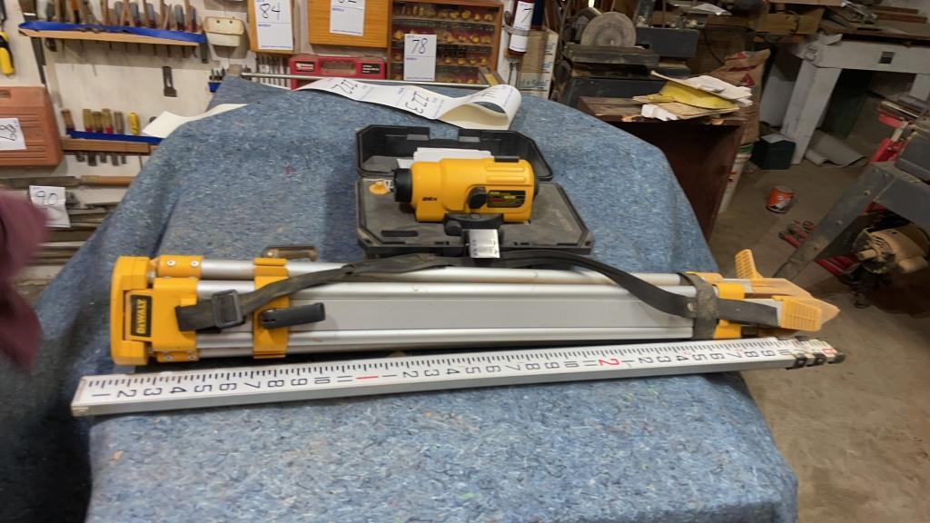 Dewalt laser level with tripod and measuring tool