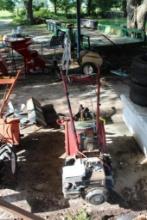 Rear Tine Tiller with Briggs and Stratton Engine