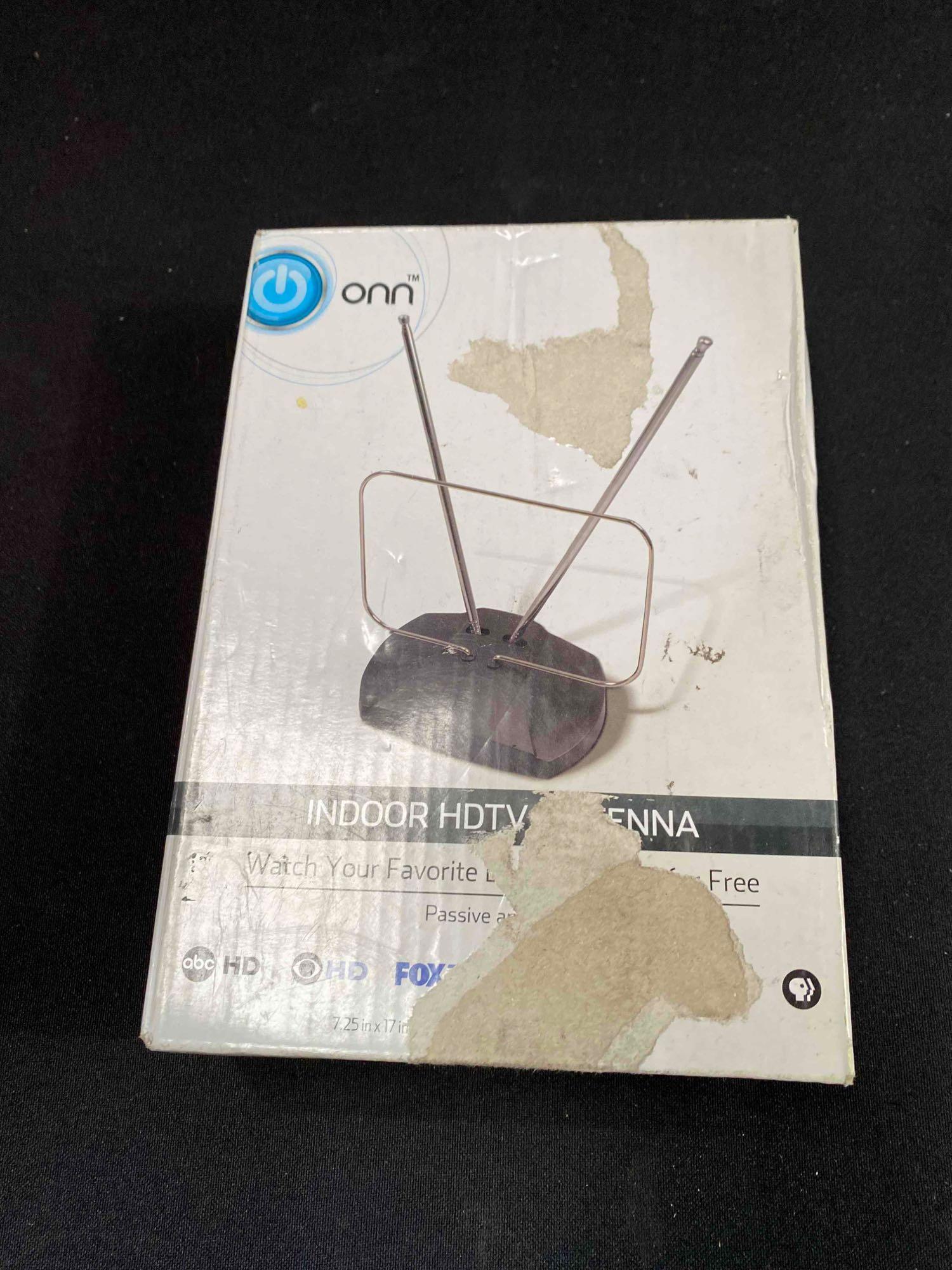 Lot of Electronic Items
