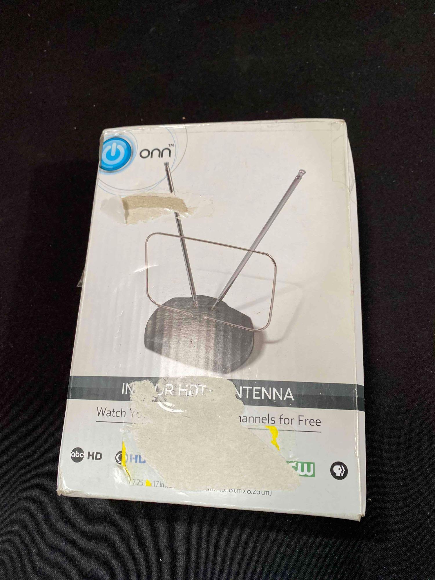 Lot of Electronic Items