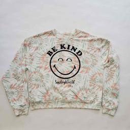 TARGET Be Kind Ladies Size SMALL Smiley World