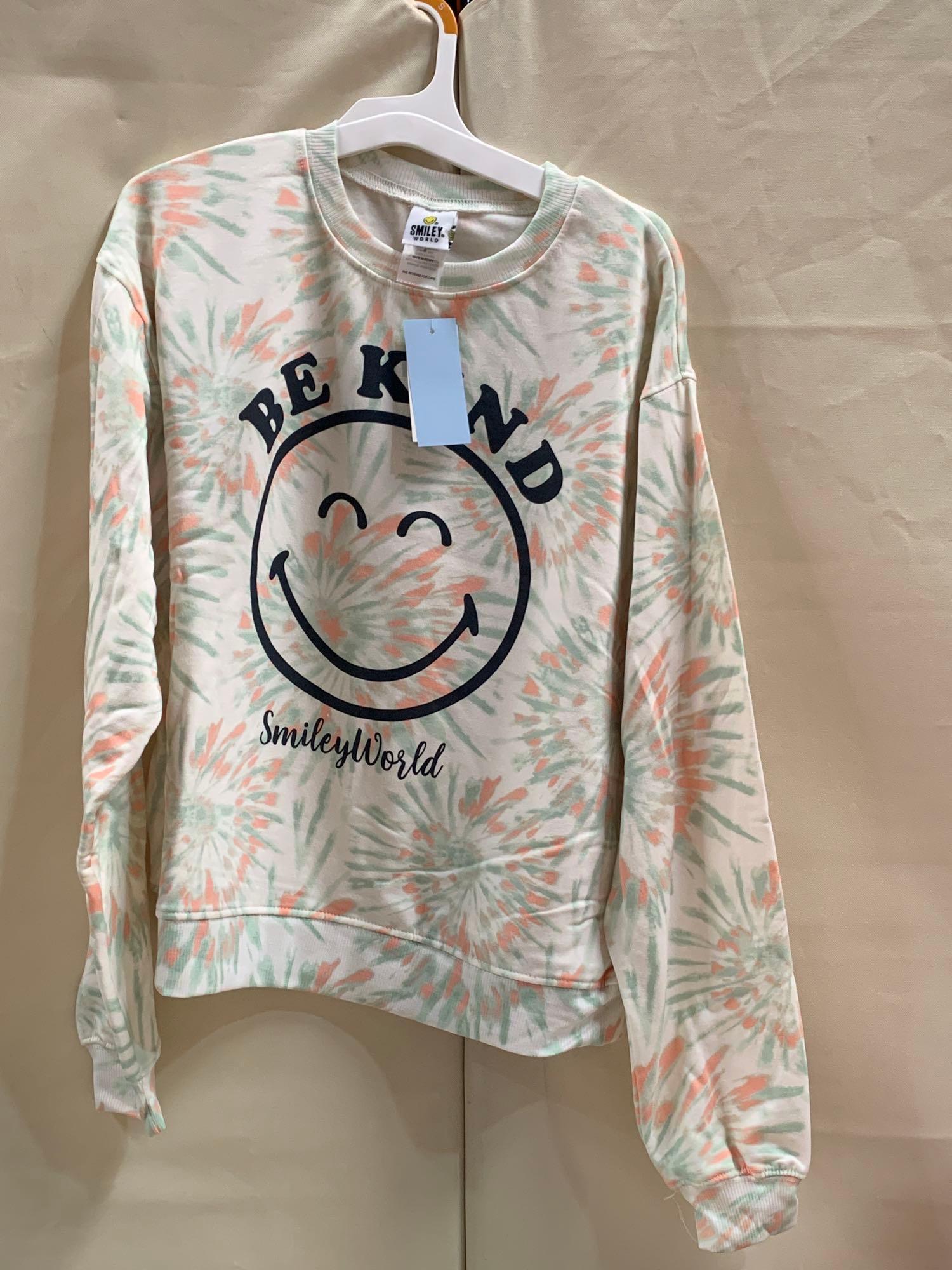 TARGET Be Kind Ladies Size SMALL Smiley World
