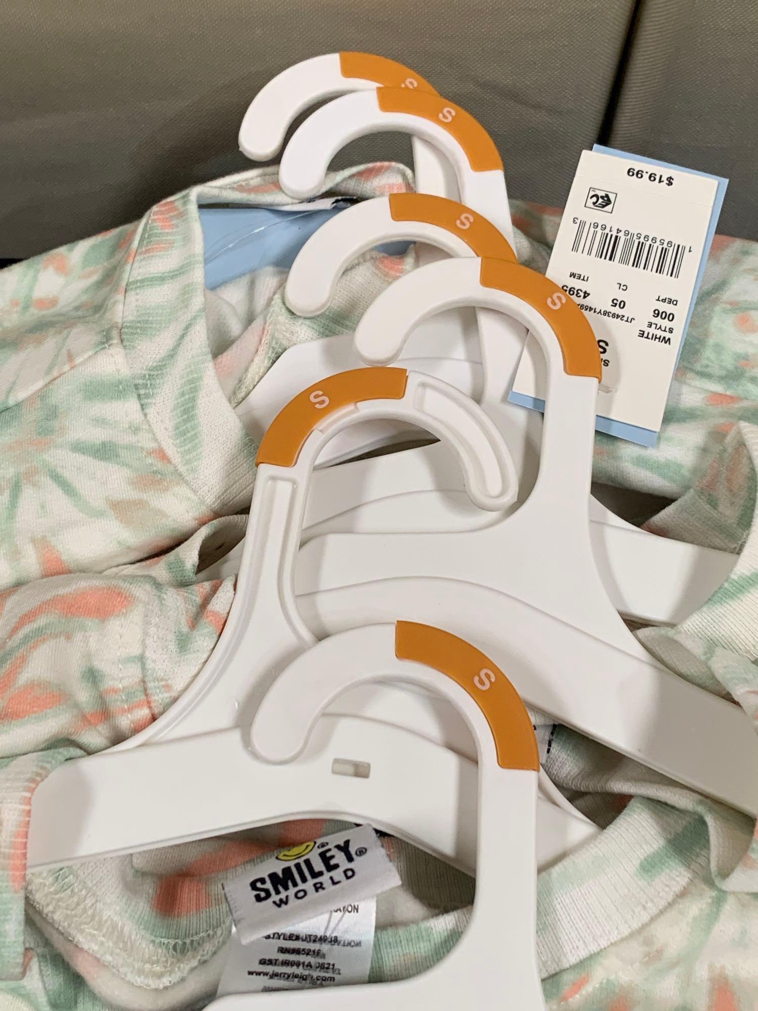 TARGET Be Kind Ladies Size SMALL Smiley World