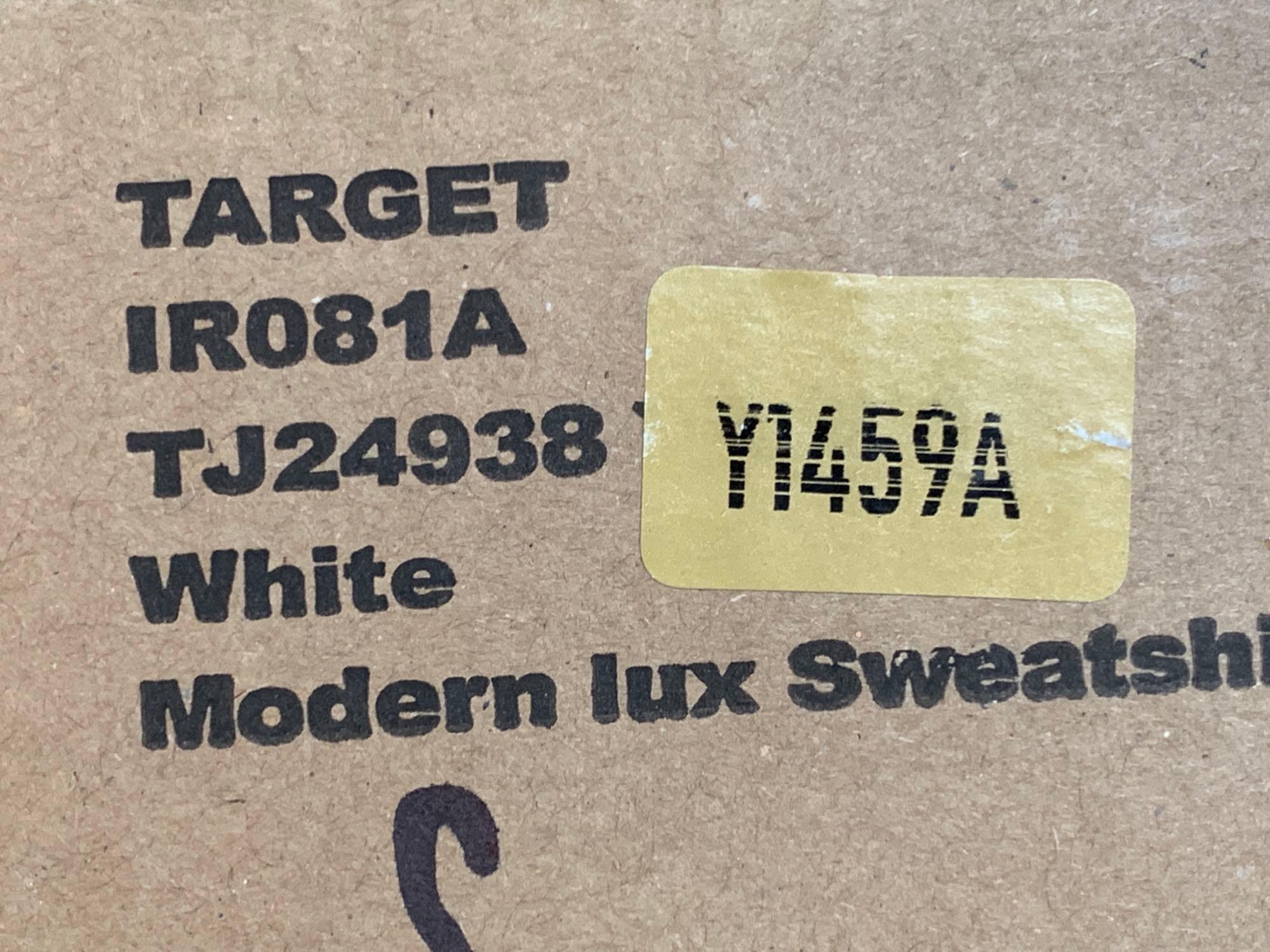 TARGET Be Kind Ladies Size SMALL Smiley World