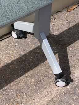 Cement table with Wheels