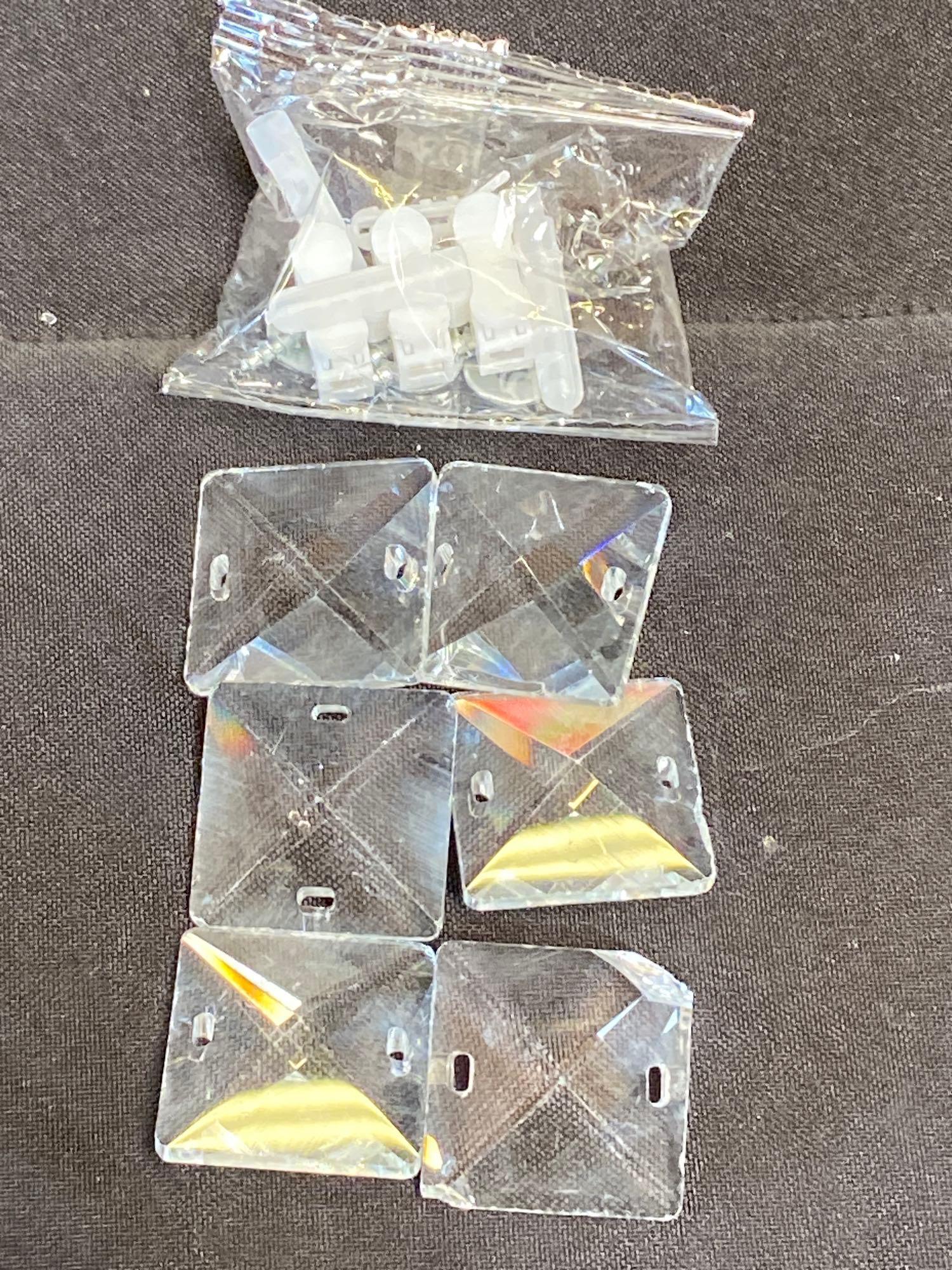 Winretro Modern LED Crystal Chandelier Light Fixtures