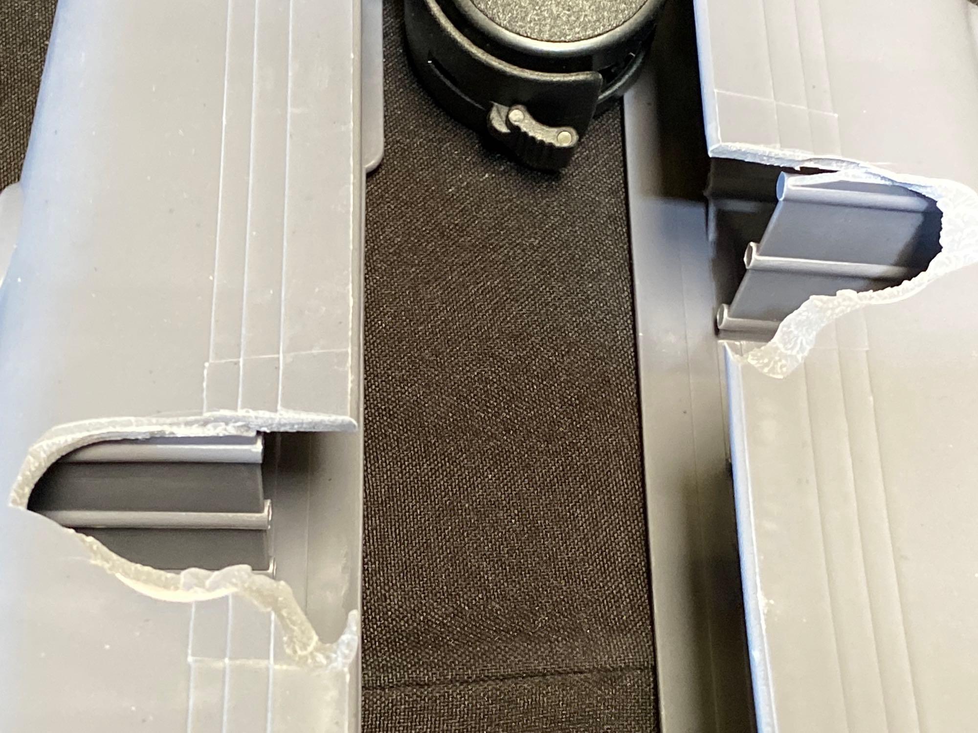 Bigzzia Clothes Drying Rack Folding (broken parts of the product)