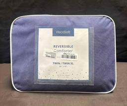 ViscoSoft All Seasons Twin/Twin XL Down Alternative Reversible Comforter - Perfect for Dorm Bedding
