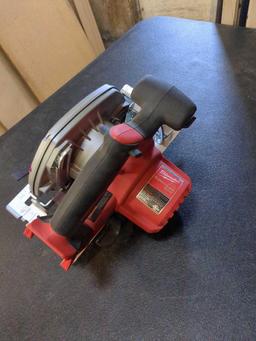 Milwaukee M18 Cordless 6-1/2" Circular Saw