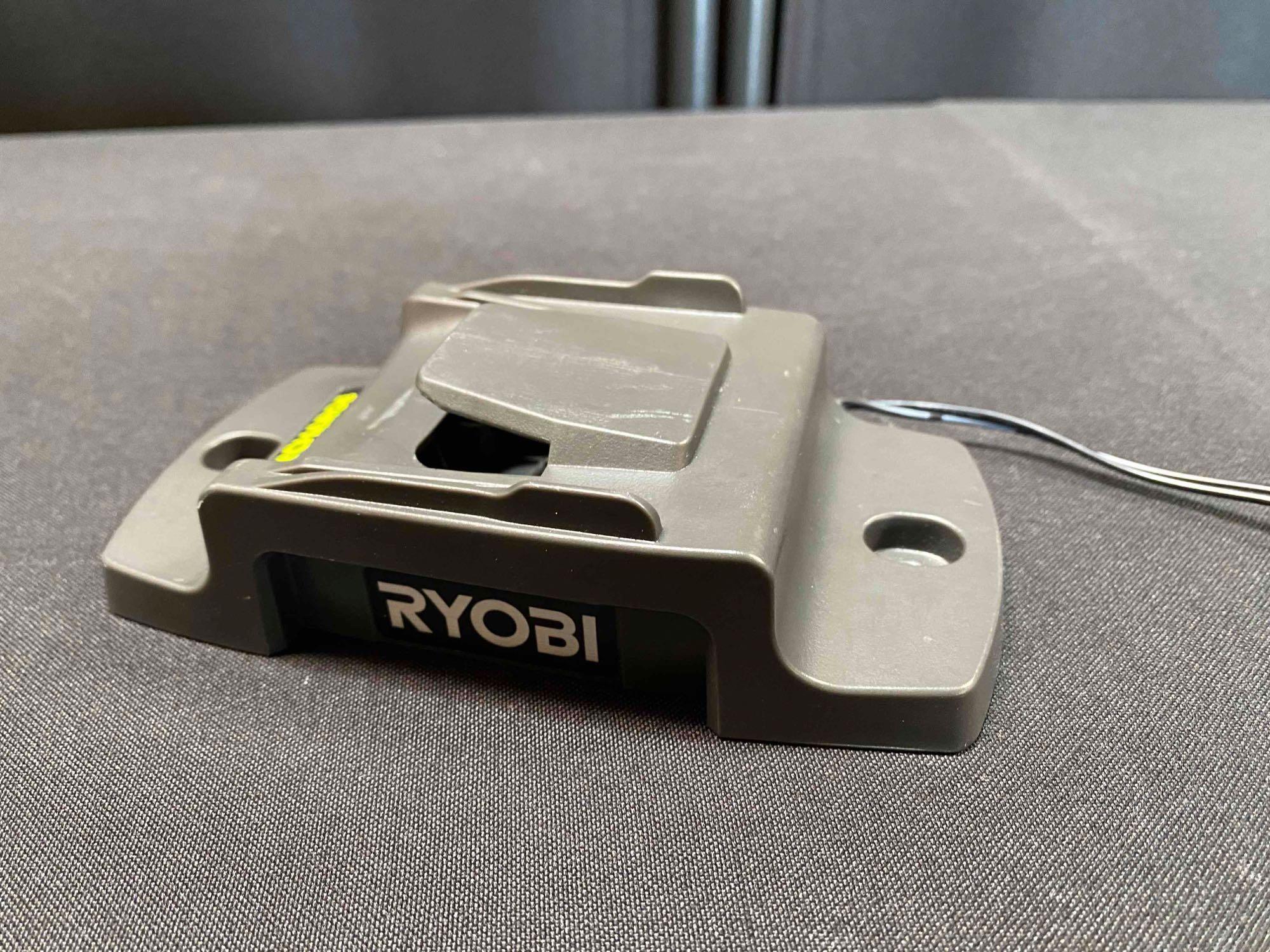 RYOBI ONE+ 18V Lithium-Ion Cordless EVERCHARGE Hand Vacuum Kit