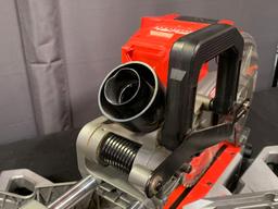 Milwaukee Bevel Compound Sliding Mitter Saw