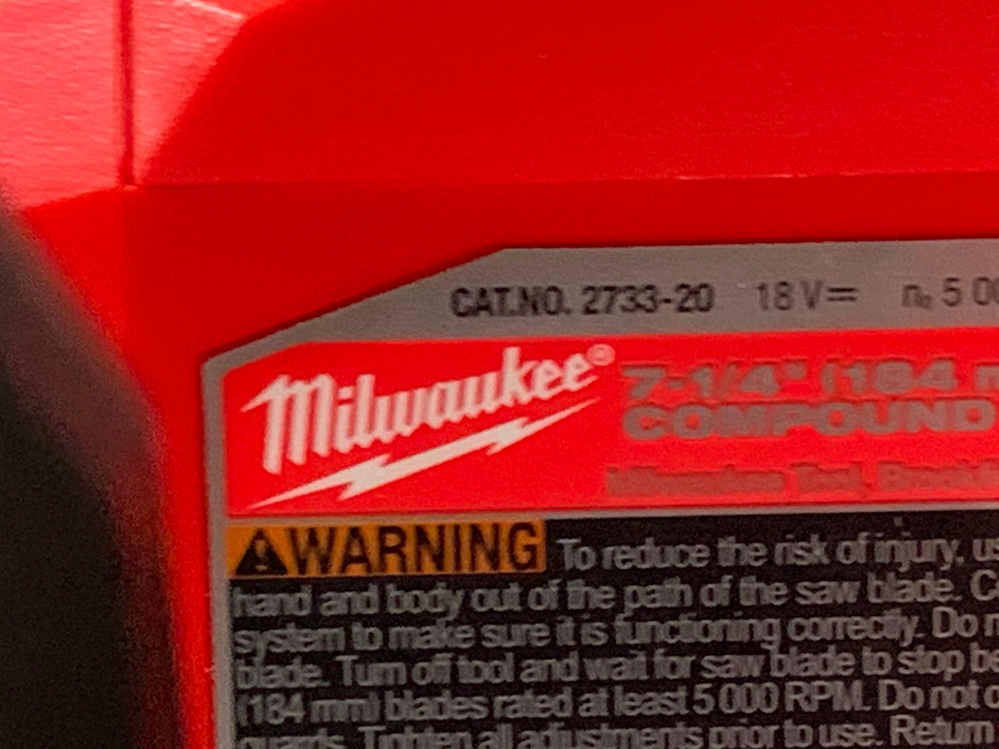 Milwaukee Bevel Compound Sliding Mitter Saw