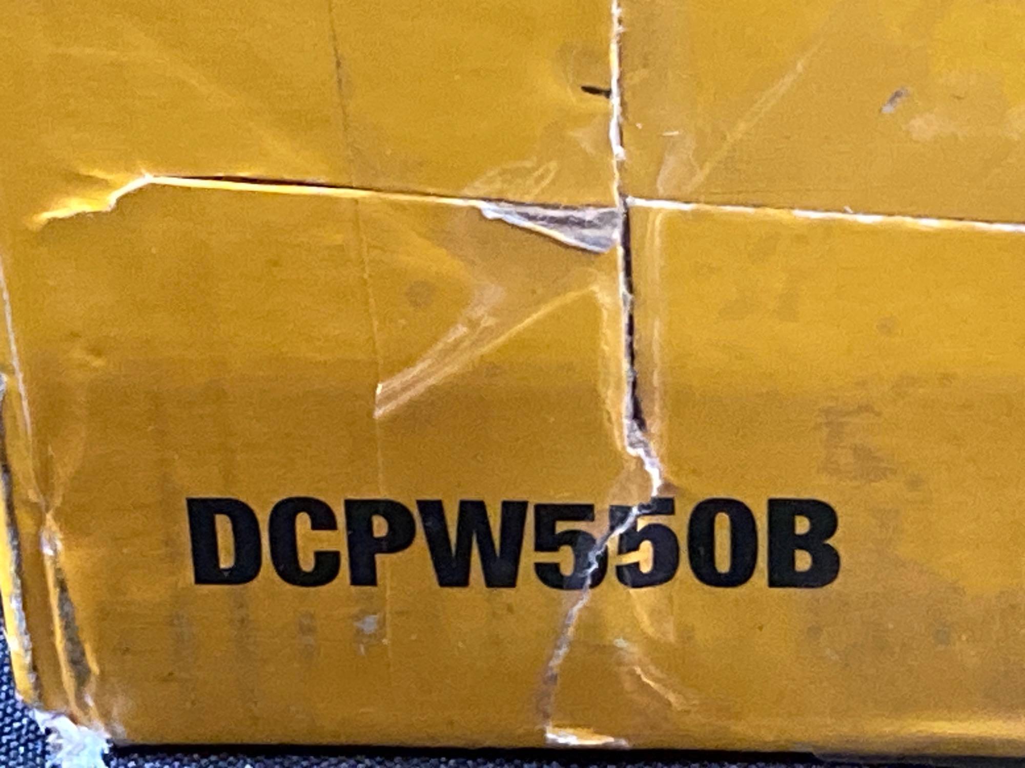 DEWALT 550 PSI POWER CLEANER (Tool Only)