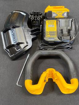 DEWALT 20V MAX XR BRUSHLESS FOLDING STRING TRIMMER AND AXIAL BLOWER COMBO KIT
