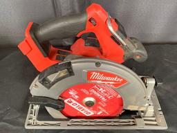 Milwaukee Circular Saw