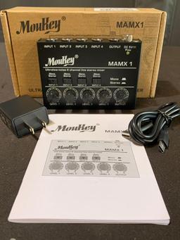 Moukey Mini Audio Mixer Line