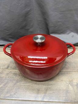 Enameled Cast Iron 4-Qt Round Dutch Oven