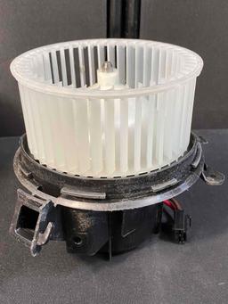 BOXI Heater Blower Motor Fan Assembly Fits for Mercedes-Benz