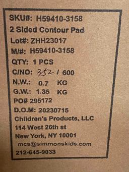 Delta Children Simmons Kids ComforPedic from Beautyrest Contoured Changing Pad with Plush Cover