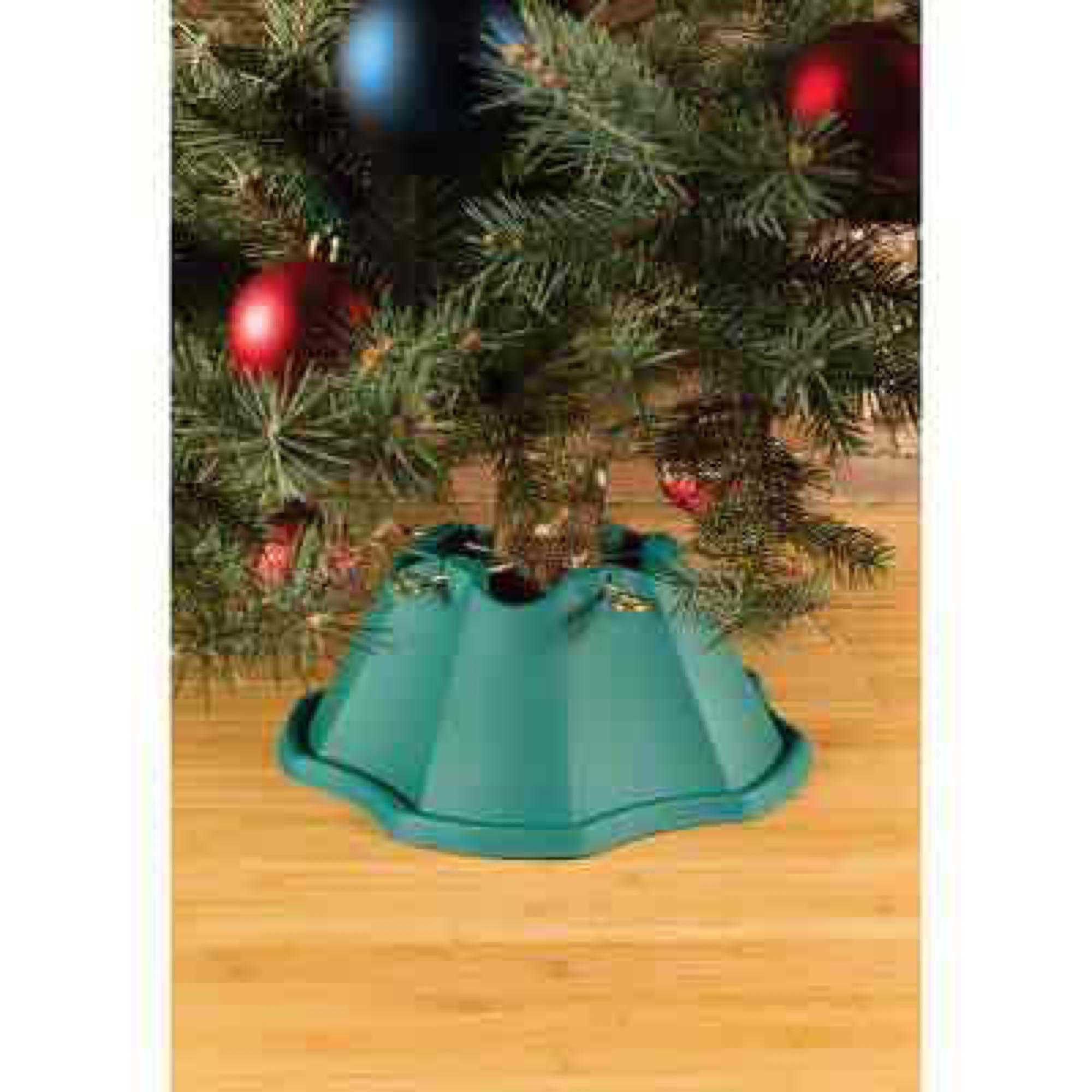 Home Accents Holiday Oasis Medium Green Plastic Tree Stand for Trees Up to 8 ft. Tall
