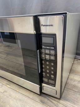 Panasonic Microwave Oven Stainless Steel