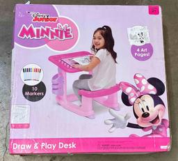 Disney Junior Minnie Draw & Play Desk