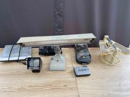 Lot of electronic